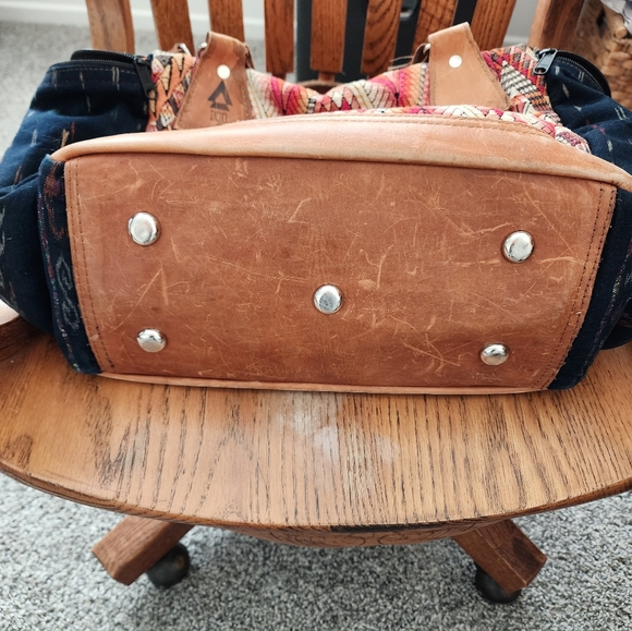 Ixchel triangle huipil diaper bag - Picture 2 of 16